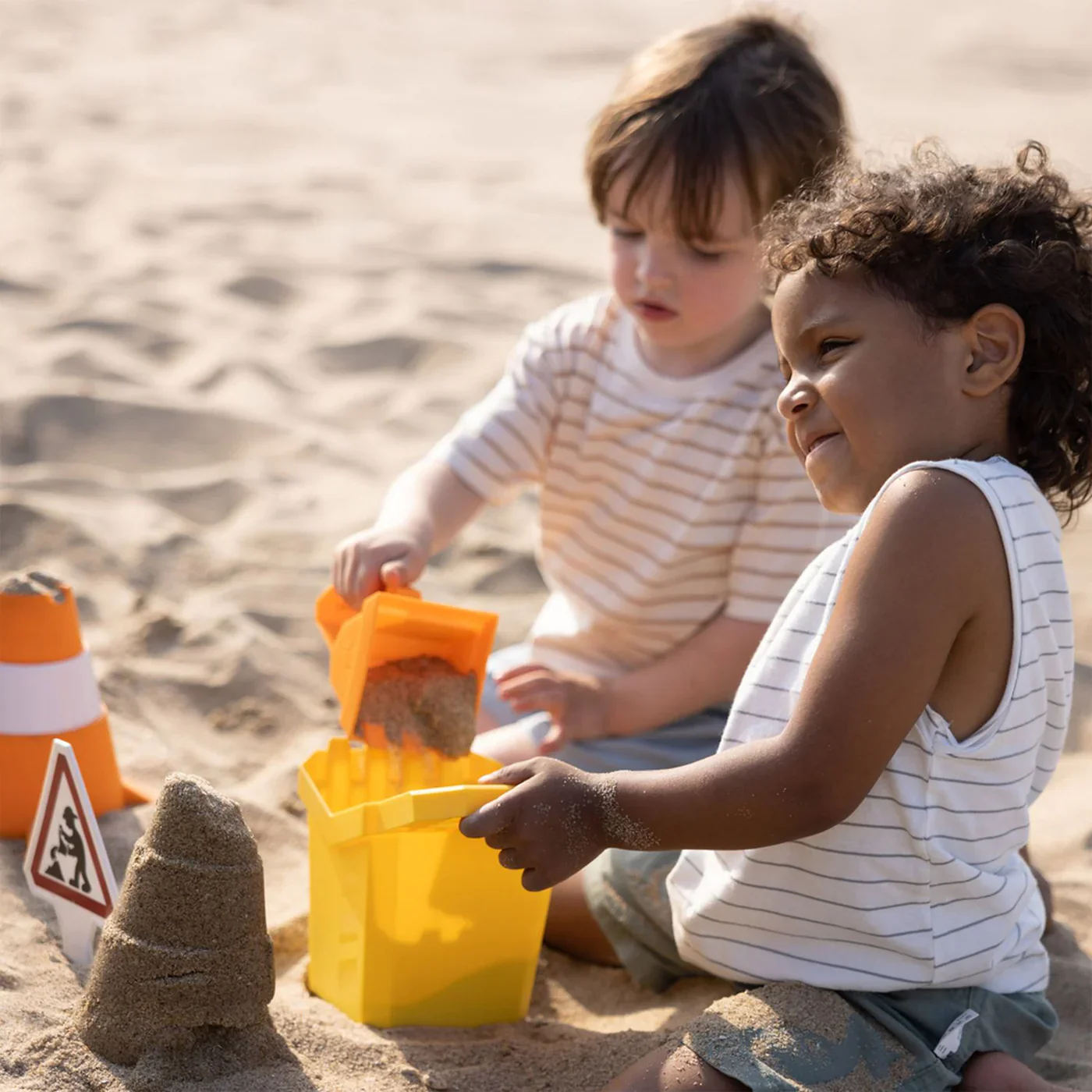 Hape Formas Obras na praia