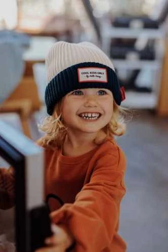 HELLO HOSSY Gorro Grandma Navy - Image 2