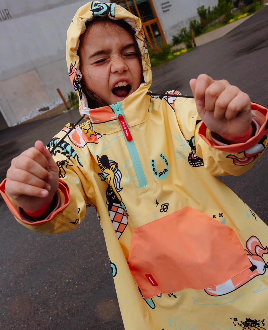 Hello Hossy Poncho Unicorn impermeável