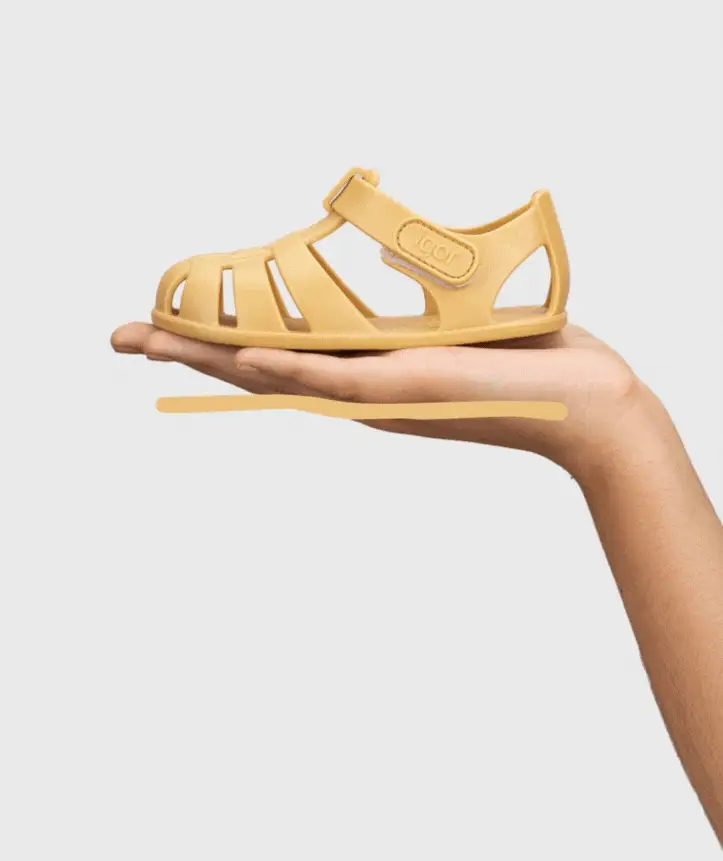 Igor Barefoot Sandália Nemo Solid Dijon - Image 6
