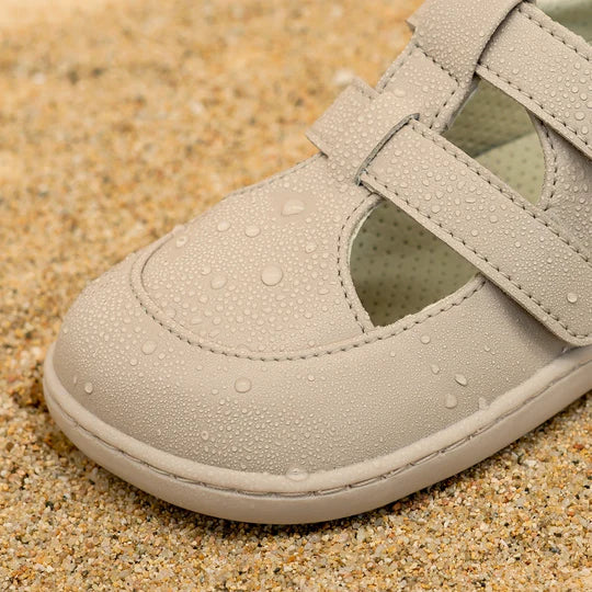 Muris Barefoot Sandália Fechada Fiji Mini Taupe - Image 4