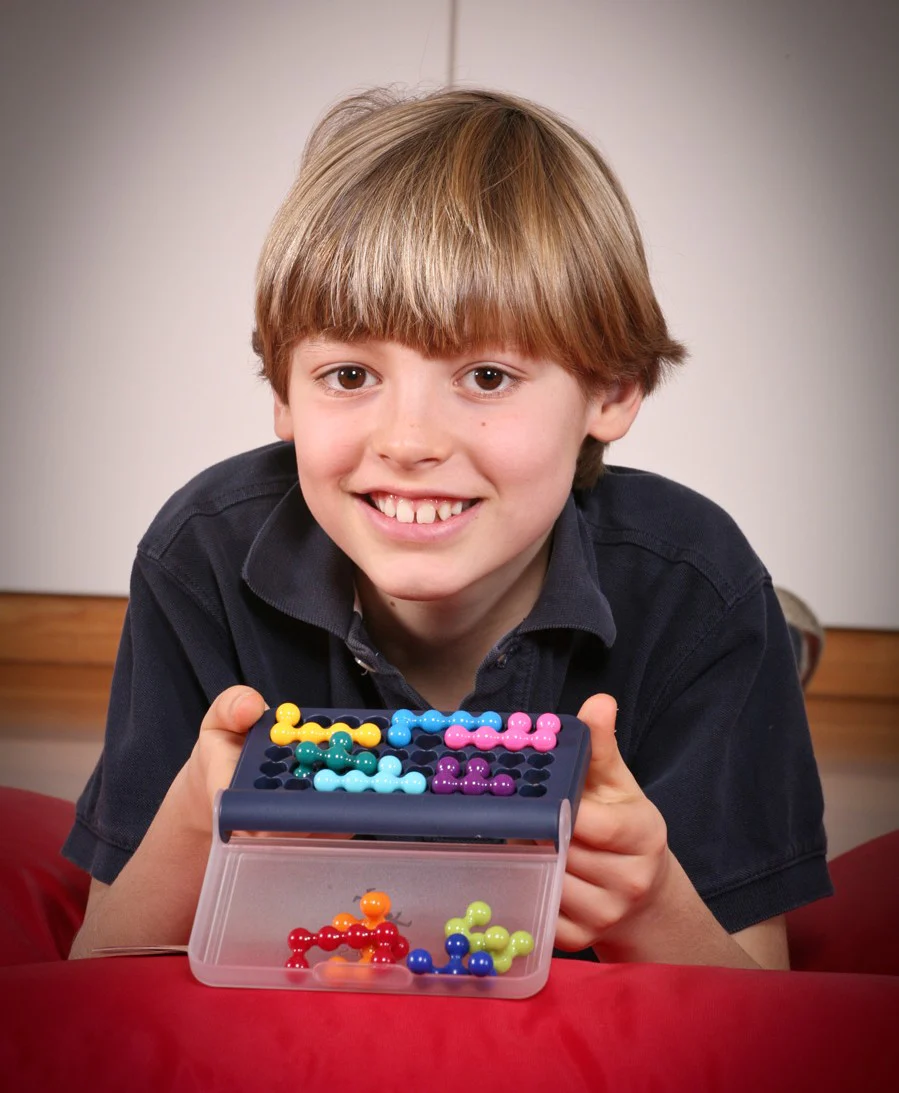 SmartGames - IQ Fit - Image 3